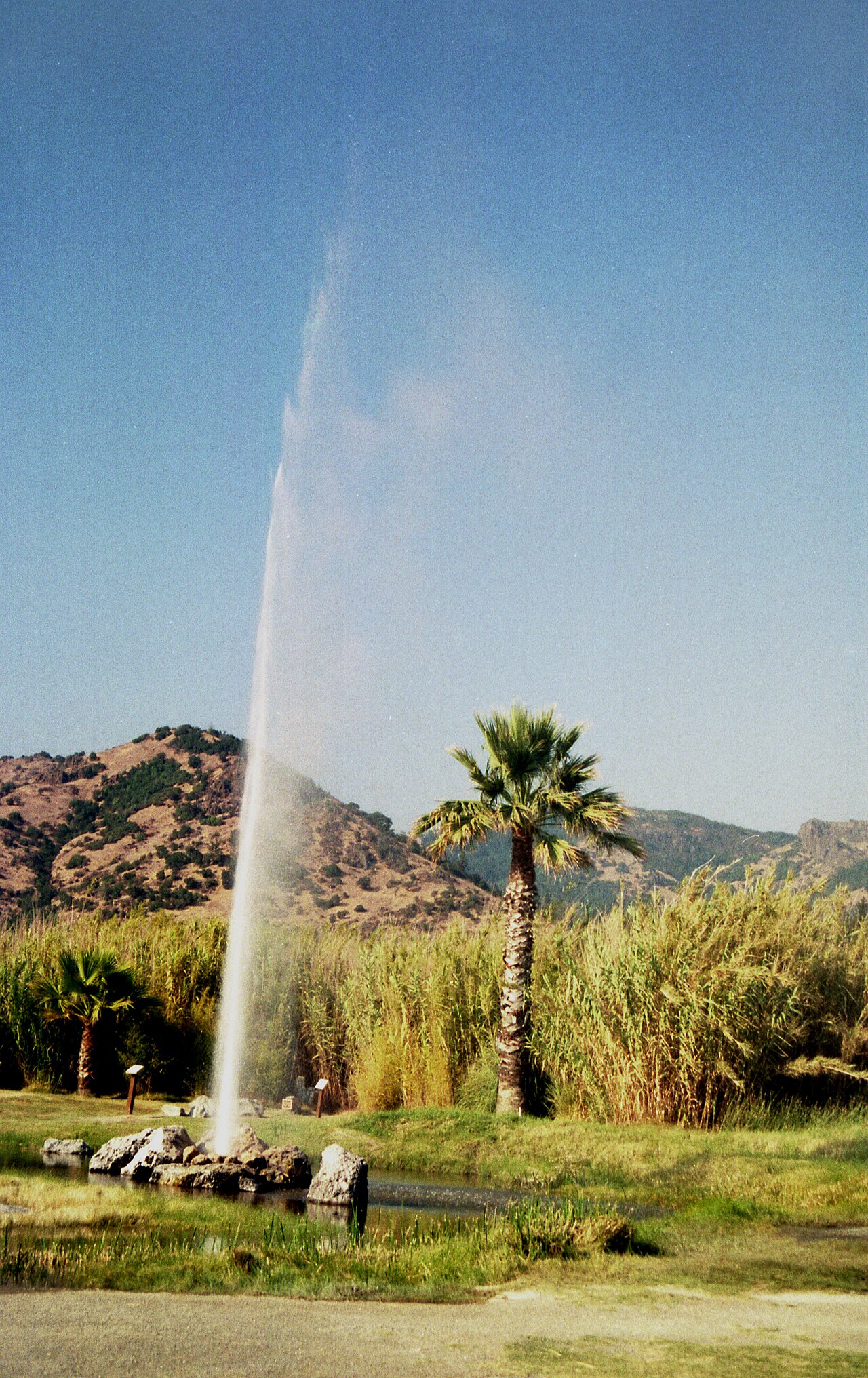 Steam — gaseous water
